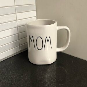 Rae Dunn “Mom” mug